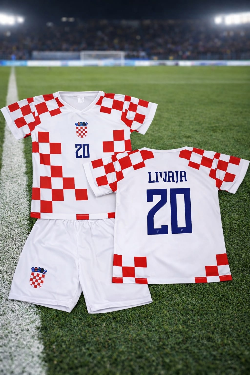 Dječji nogometni dres Hrvatska LIVAJА 20 – komplet (majica + sportske hlačice)