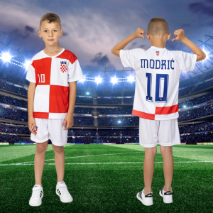 Nogometni dres Modrić – model: 2024 bijeli – Nogometni dresovi