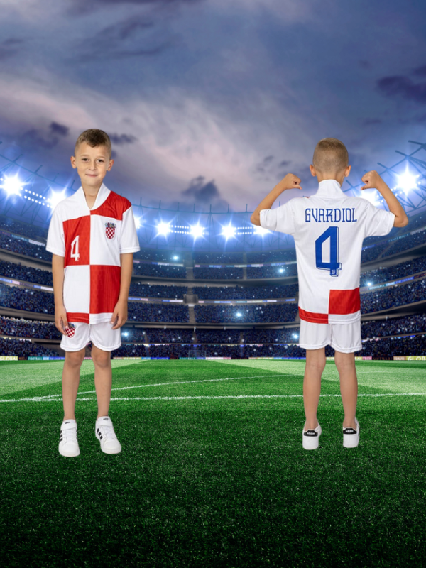 Nogometni dres Gvardiol Hrvatska #4 – bijeli model B, dječji komplet – Nogometni dresovi